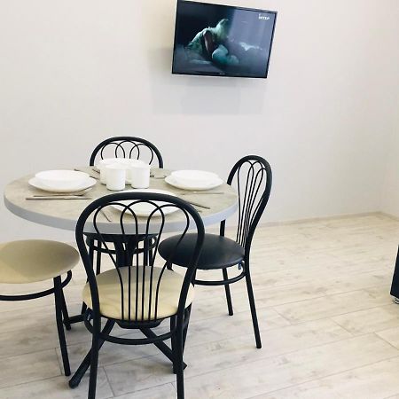 Welcome Apartments В Центре Oujhorod Extérieur photo