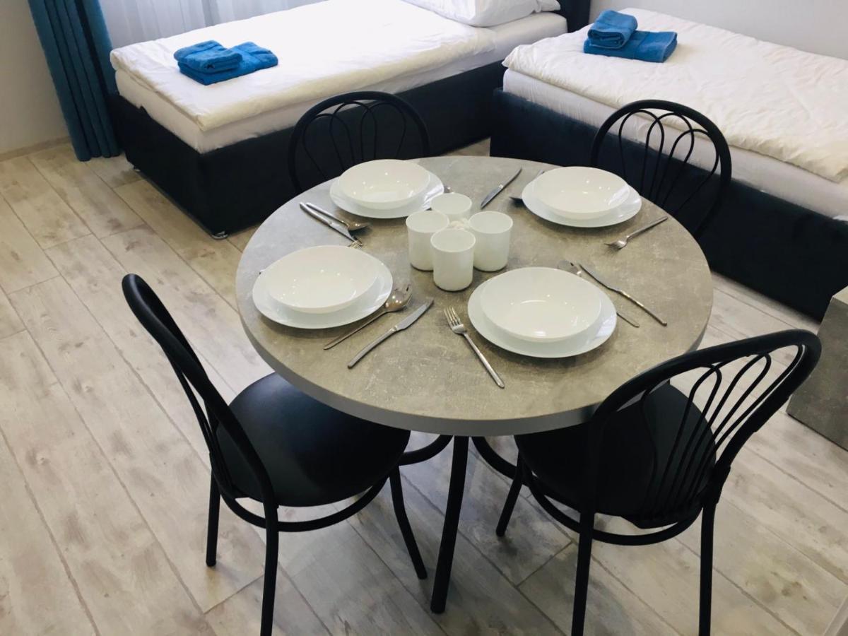 Welcome Apartments В Центре Oujhorod Extérieur photo