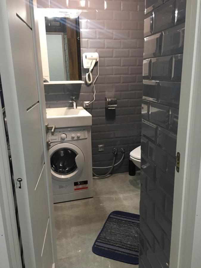Welcome Apartments В Центре Oujhorod Extérieur photo
